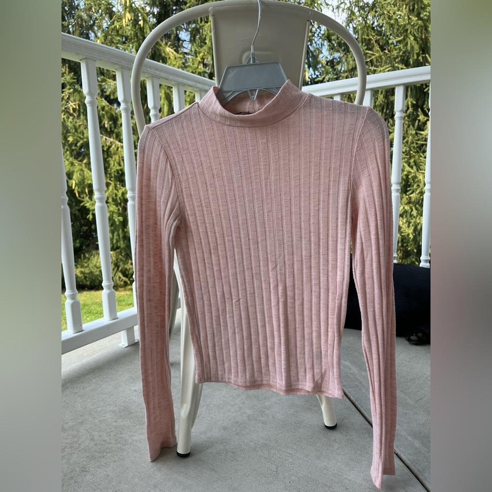 Thin pink mock neck long sleeve